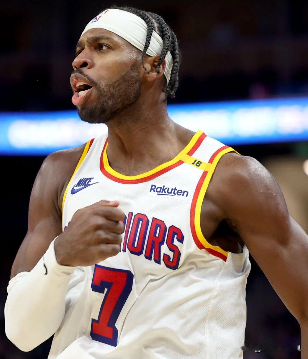 NBA交易近期流言两条：

①勇士希望可以送走巴迪·希尔德。
希尔德本赛季的出场