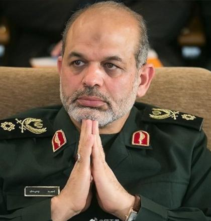 伊朗换了个“硬茬”当革命卫队司令，还是被国际刑警通缉的老将。
 
中东局势本来就