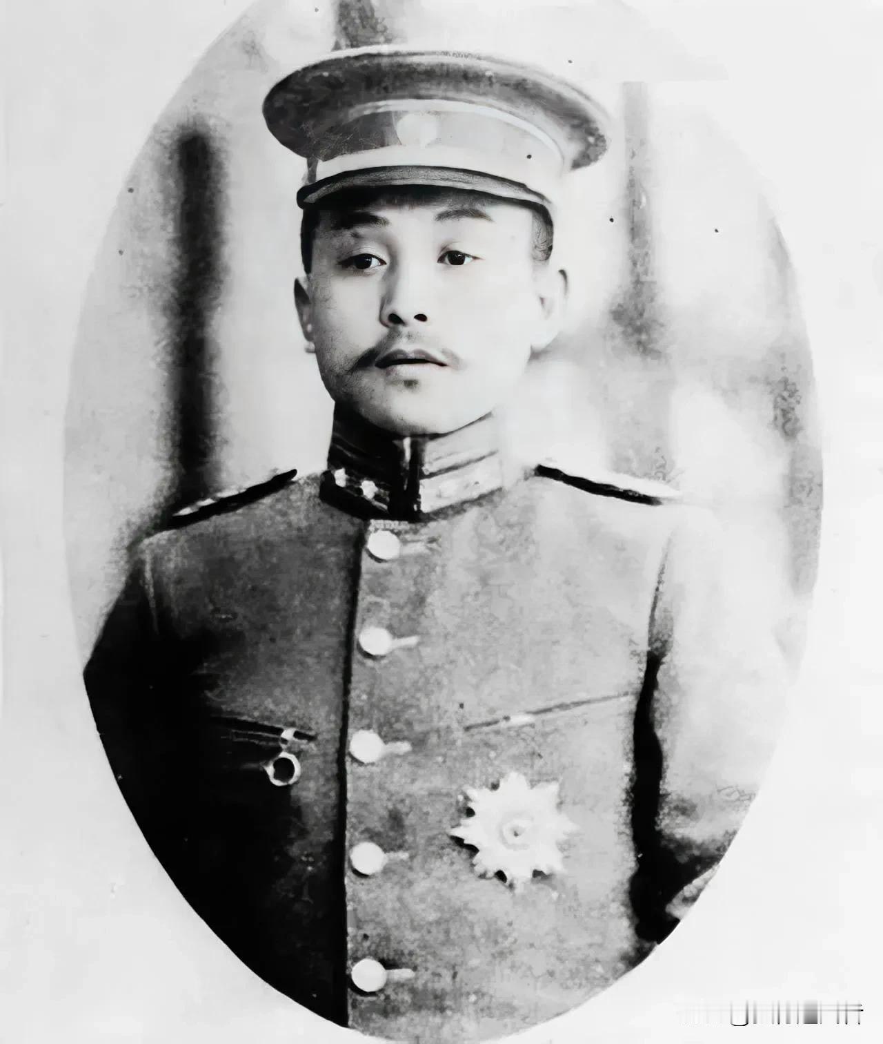 中国近代史上遭到暗杀的十二位政界及军界名人：
1、吴禄贞（1880年—1911年