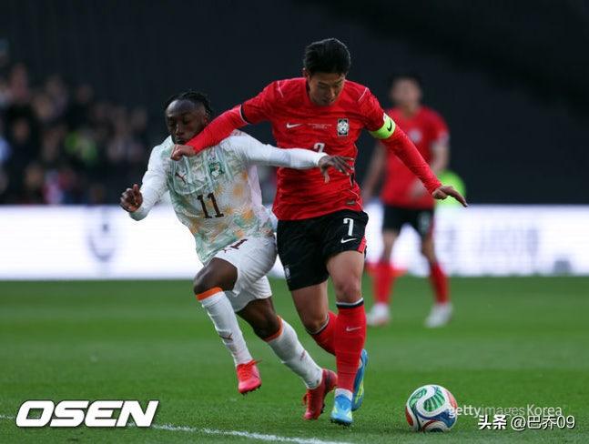 1-0！4-0！足坛疯狂一夜：日本绝杀欧洲劲旅，韩国里程碑溃不成军
 
北京时间