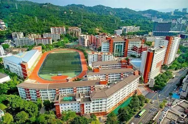 厦门理工学院成功更名为厦门理工大学，这可真是个大喜事！对于学校师生而言，名号变了