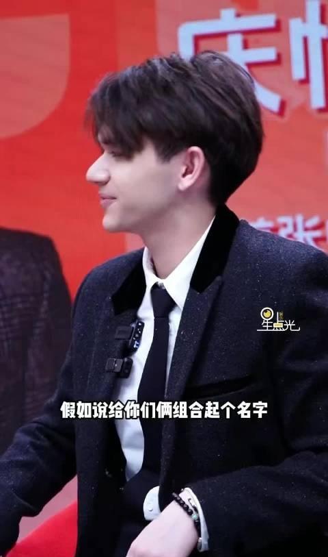 马伯骞听到这个名字的表情一定很精彩。庆怜：我帮你把缺点说出来了，不用谢。庆怜起名