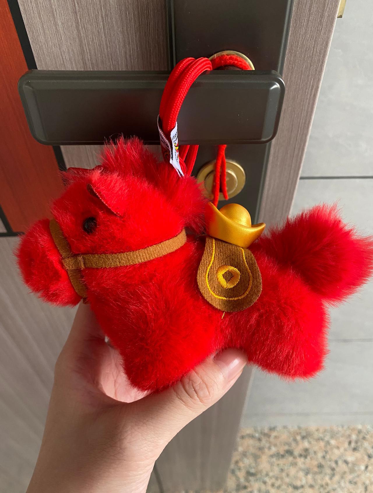 ？好诡异 我突然发现我门口挂了个一模一样的… ​​​