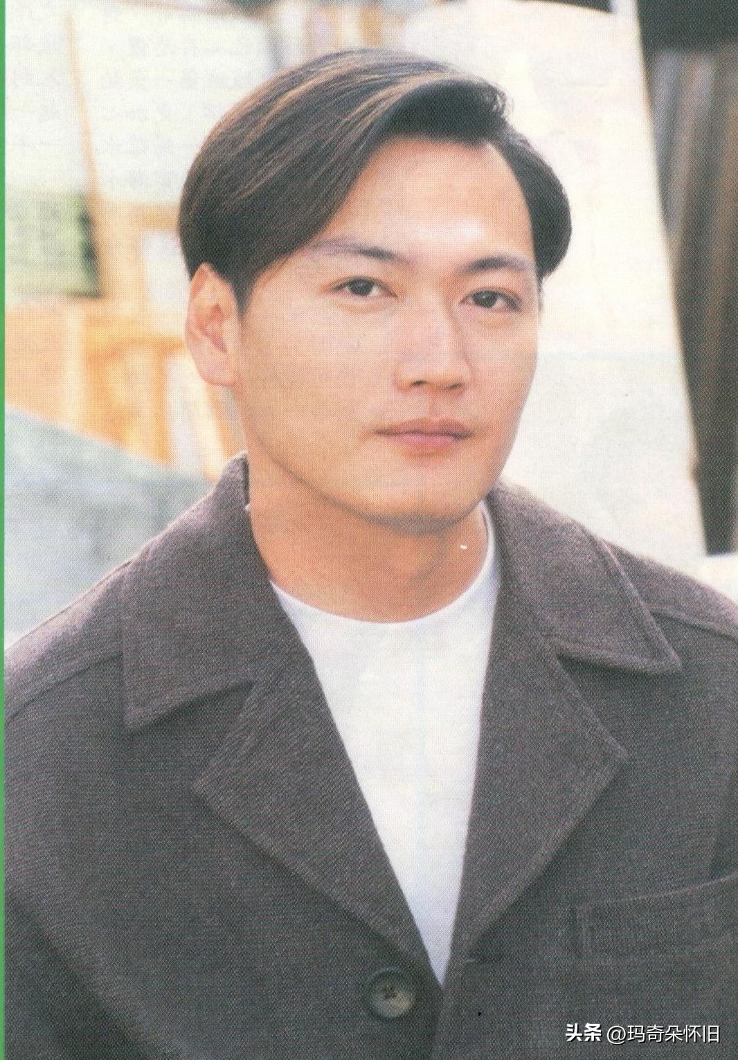 🌟港星男神陶大宇👉人该在乎别人背后的闲言闲语吗？看陶大宇就懂了——

从《刑