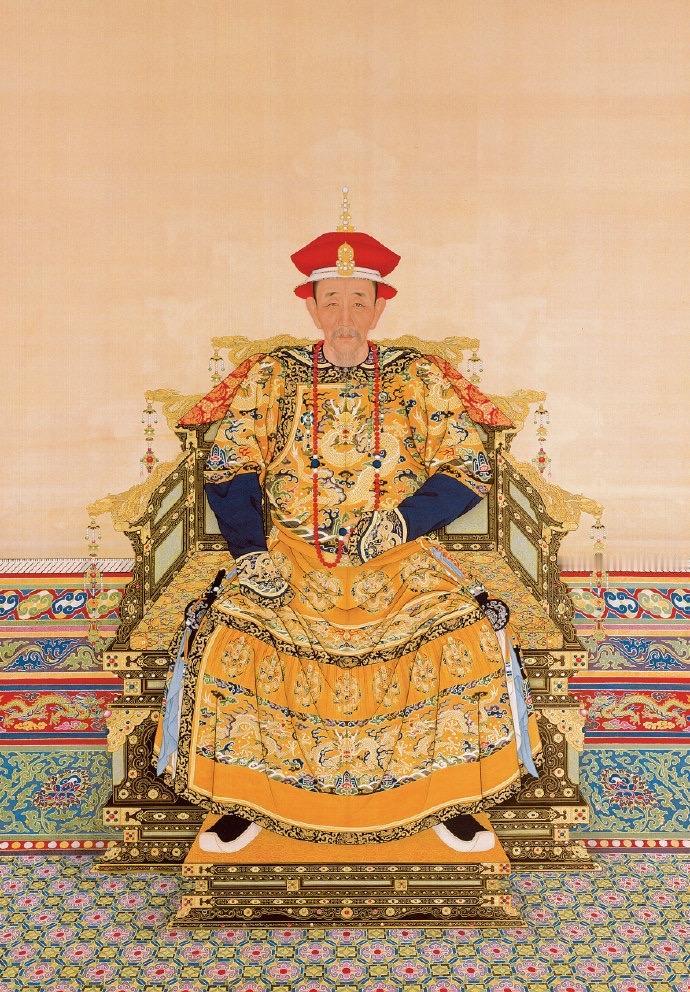 康熙晚年一个危险念头险些让大清王朝重蹈“靖难之役”覆辙。1712年冬，69岁的康