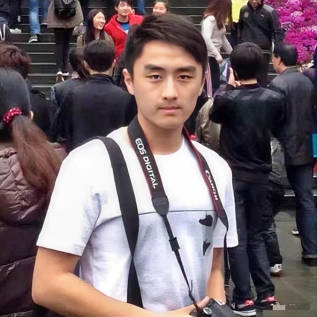 这个无良记者终于被扒了出来，他就是在采访朱婷时，故意挑拨离间的郭耀。一个江苏人，