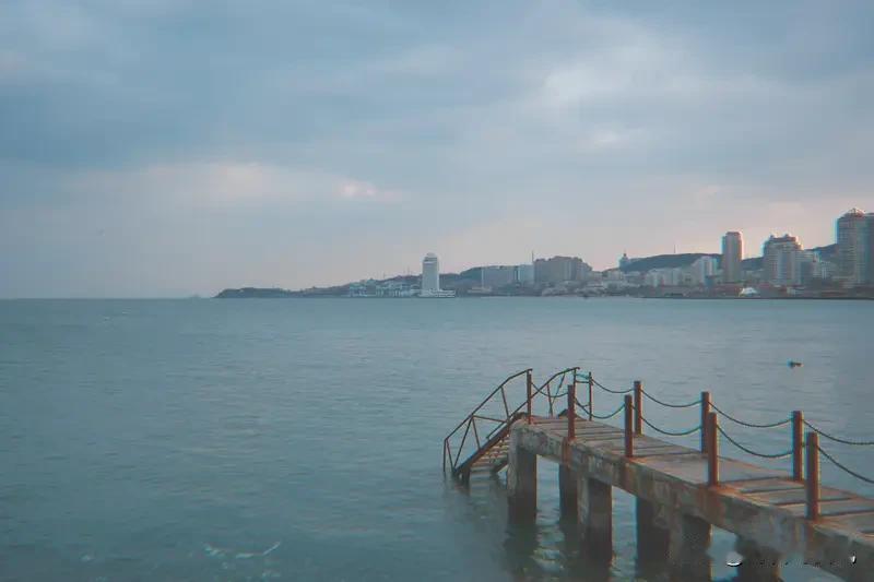 ＃九九歌＃九九九＃
一九二九、不出手，
三九四九、冰上走……
这得看哪里的“九”