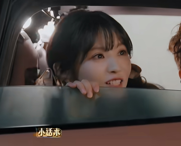 大狗勾眼睛亮亮的在摇尾巴🐶🥰🥵 