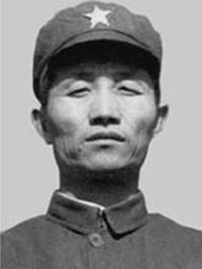 1949年，程子华率部秘密进关，途经密云时，他听说密云只有2000守军，就打算花