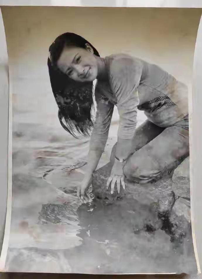 佳人遁世为何冲上热搜？不仅仅是将古代″四大美女″完美结合……
        提