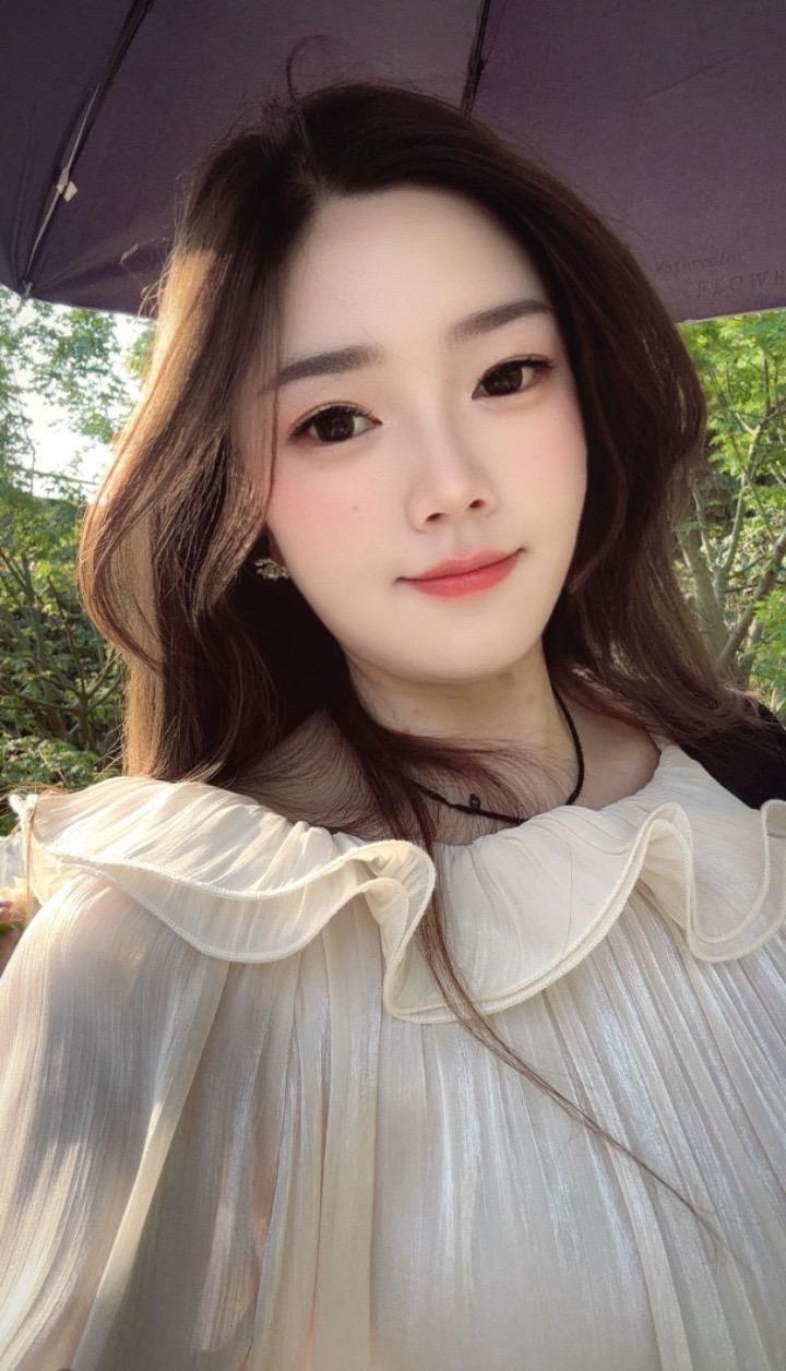 难道不觉得认真爱一个人很有魅力吗🌹
