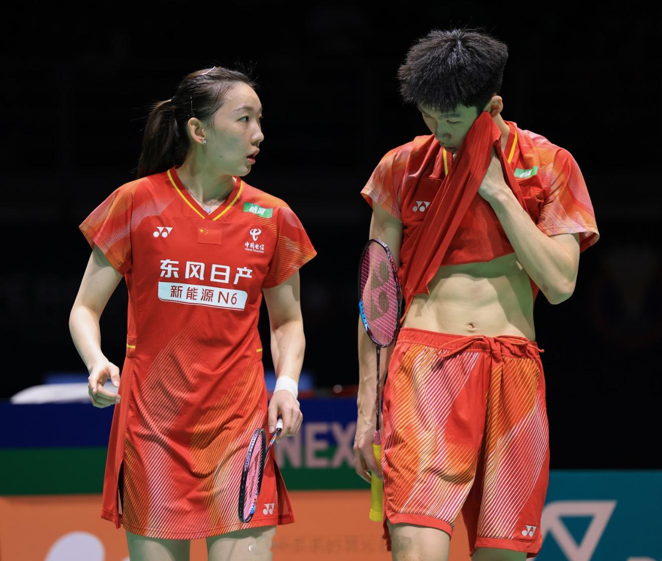 2026年新加坡羽毛球公开赛 1号场地女双 1/16赛 第1场 杨雅婷/杨霈霖 