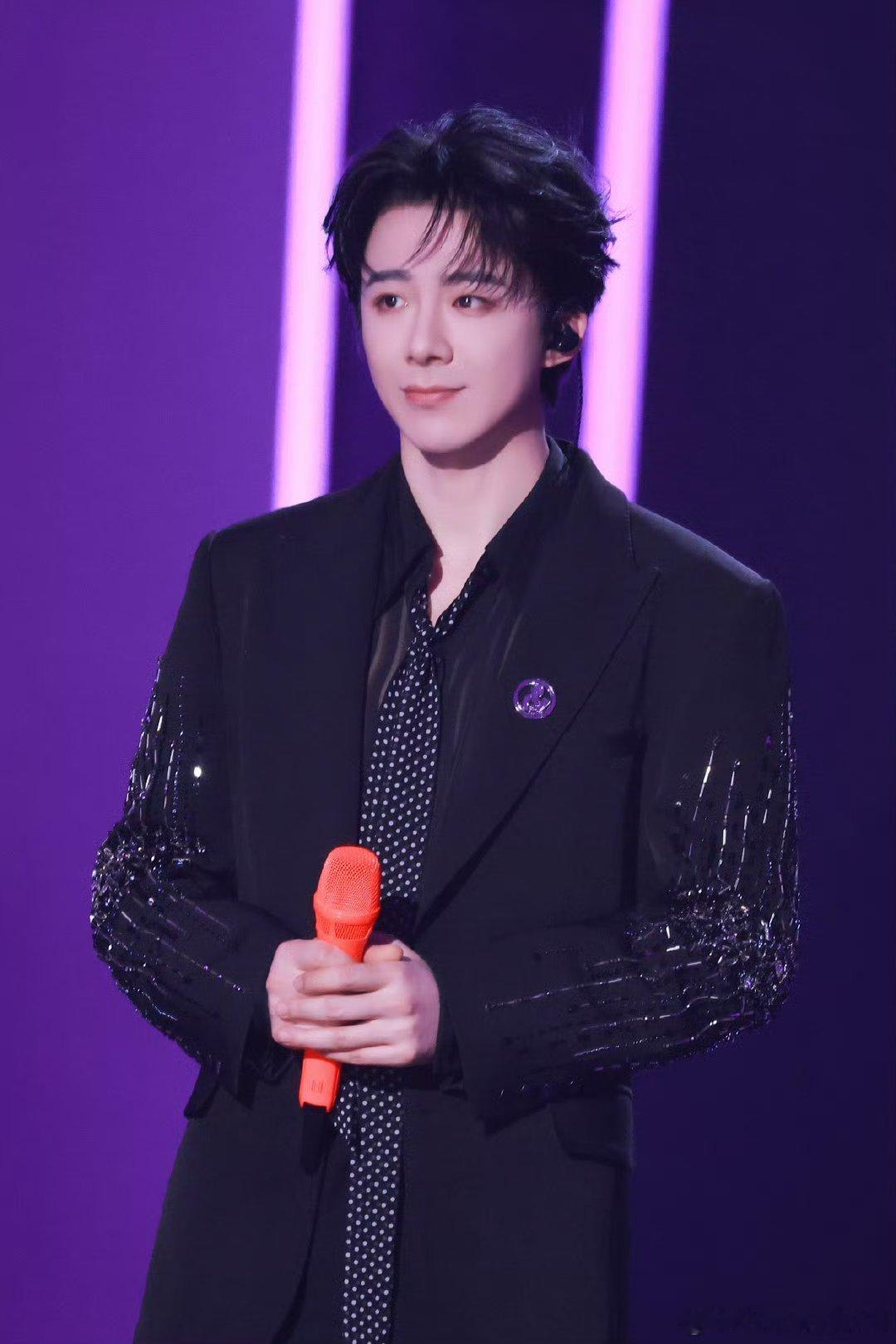 酷狗音乐代言人刘宇宁  | 刘宇宁京东新锐代言人｜摩登兄弟刘宇宁也太会摇了吧  