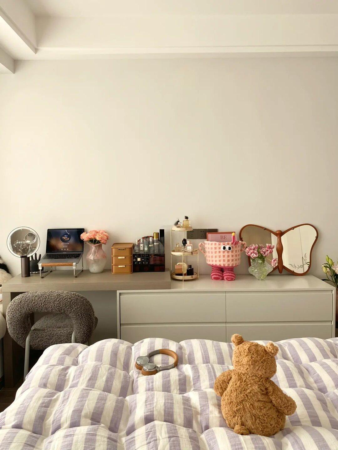 27岁独居女孩，喜欢自由散漫在家的一天🫡