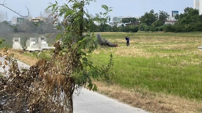 越南胡志明市：两人因焚烧垃圾造成污染被罚款
越南胡志明市新一乡两起任意焚烧垃圾和