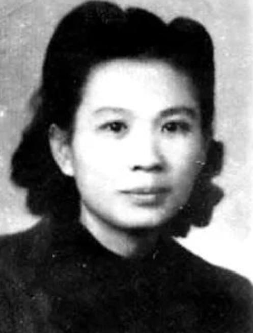 1949年，身为重庆市市长的杨森，命人秘密将自己的亲侄女带到一处偏僻的林场，用白