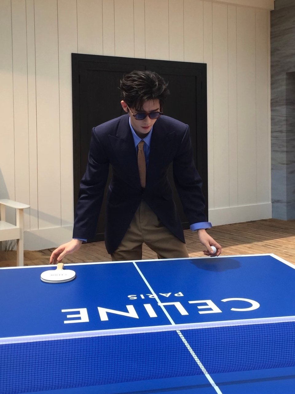 王安宇  青年演员王安宇 上帝的珠宝掉落一地，所以我看见满天繁星和你的眼睛