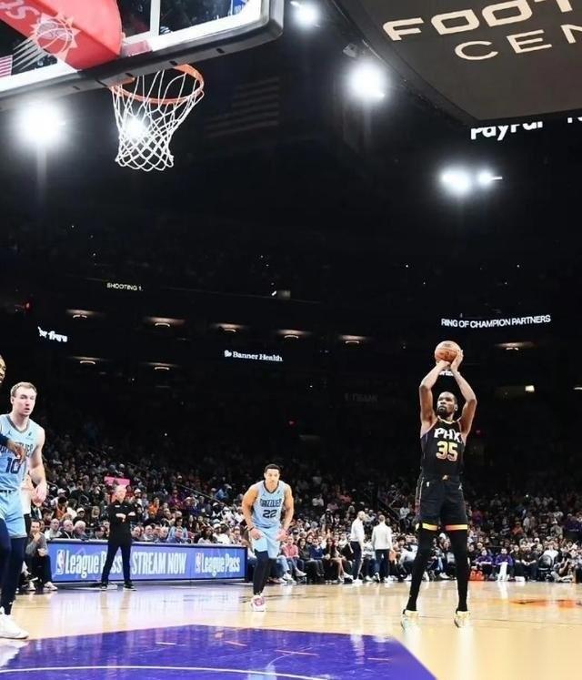 为啥 NBA 在中国凉得这么快？不是中国球迷不爱篮球了，而是肖华亲手拆了老辈人的