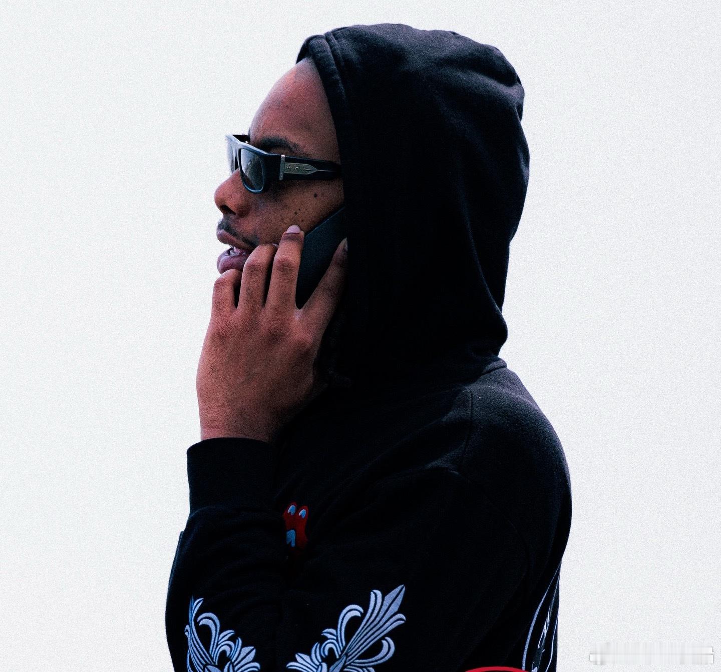 加兰在2022年打过两场附加赛，也是全部失利！对阵篮网（4月13日）： 34分、