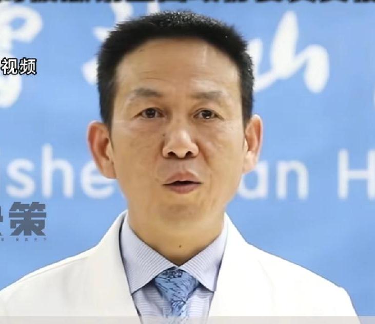 口罩市长被双开，口罩院长被双开，两个口罩时期参与历史知名人物，还是主要人物，虽然