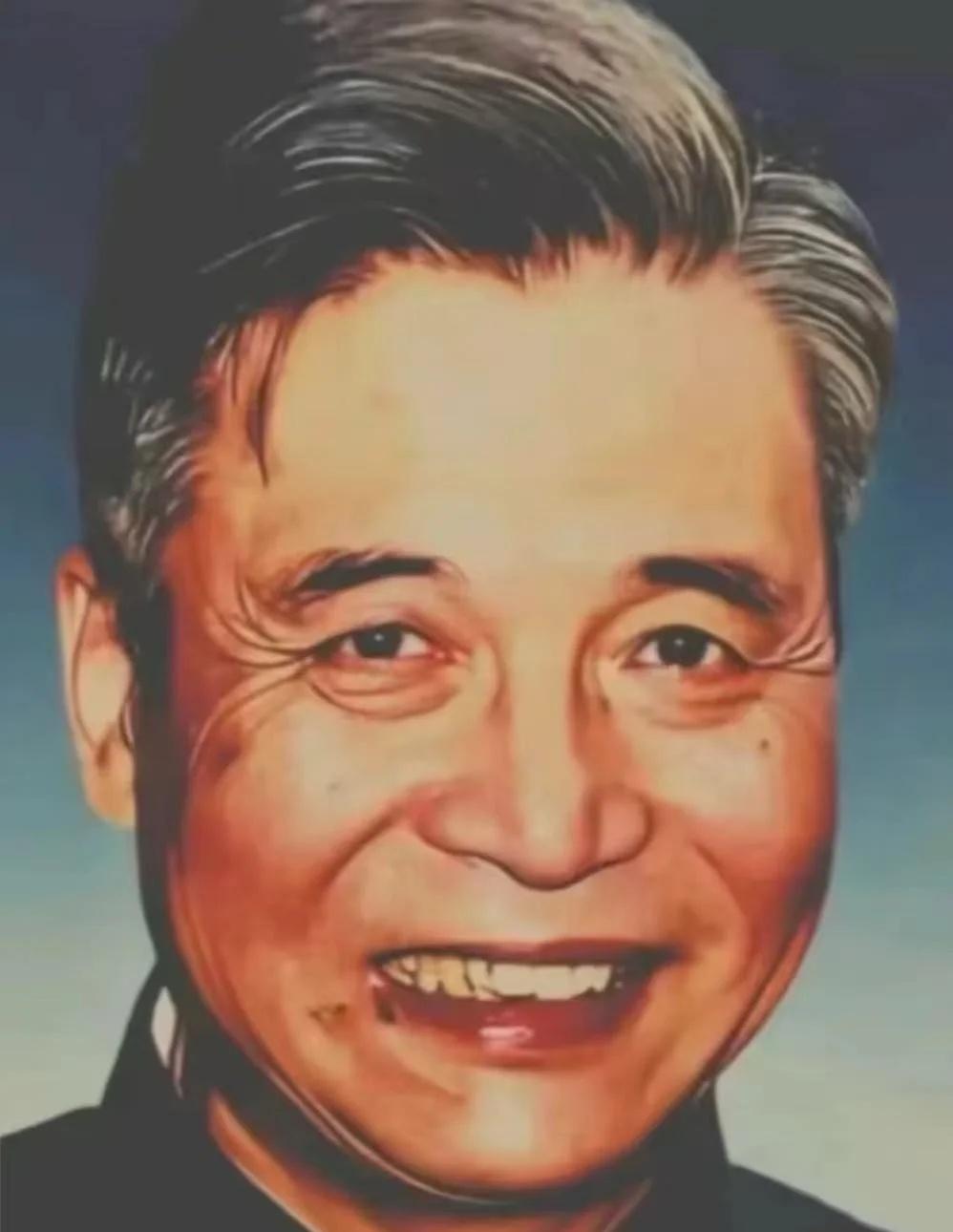 是他一百周年的诞辰
邓稼先出生于安徽怀宁，核物理学家，中国科学院学部委员（院士）