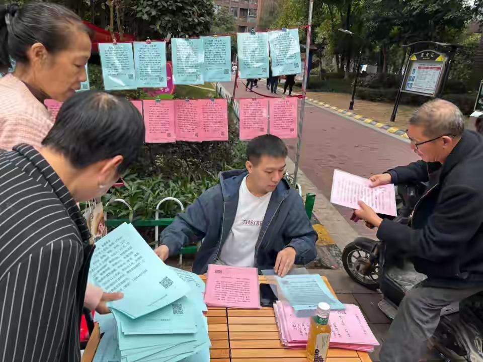 90后物业小哥义务当红娘，助力居民脱单：牵线回访一站式服务，促成超30对佳缘
1