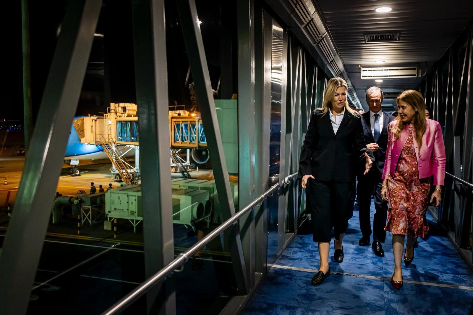 🇳🇱🇮🇩11月24日，马克西玛王后以联合国秘书长特别代表金融健康问题专员