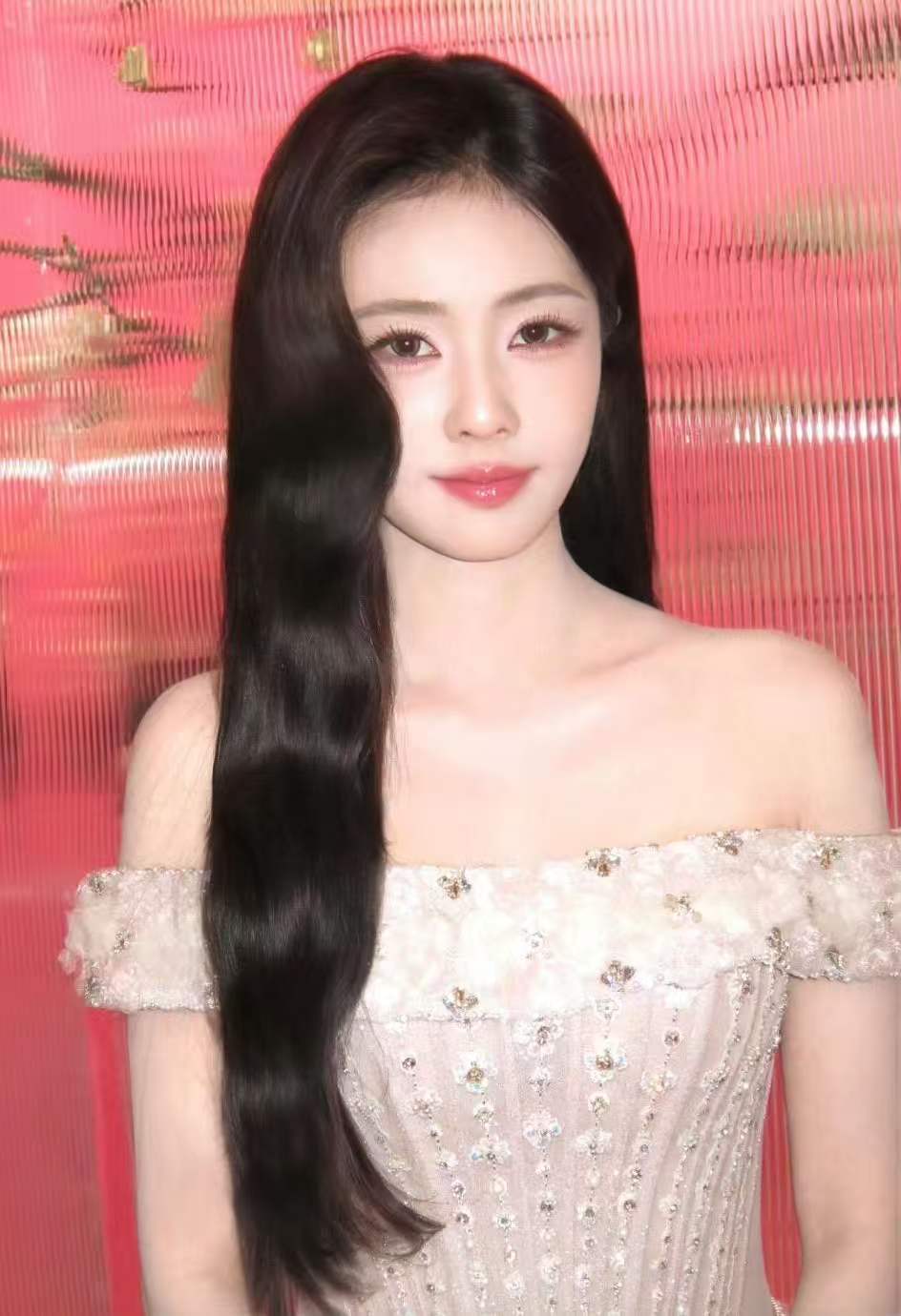 朱子曰镜头下的白鹿朱子曰给白鹿做的发型 我的天哪老师的手艺真绝了，鹿鹿子美成啥了