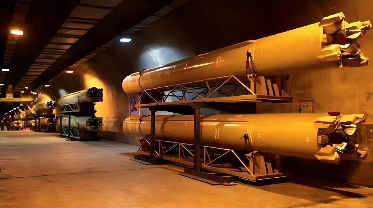 伊朗法塔赫导弹20万，美军拦截弹400万怎么赢？

1980年两伊战争，伊朗仅打