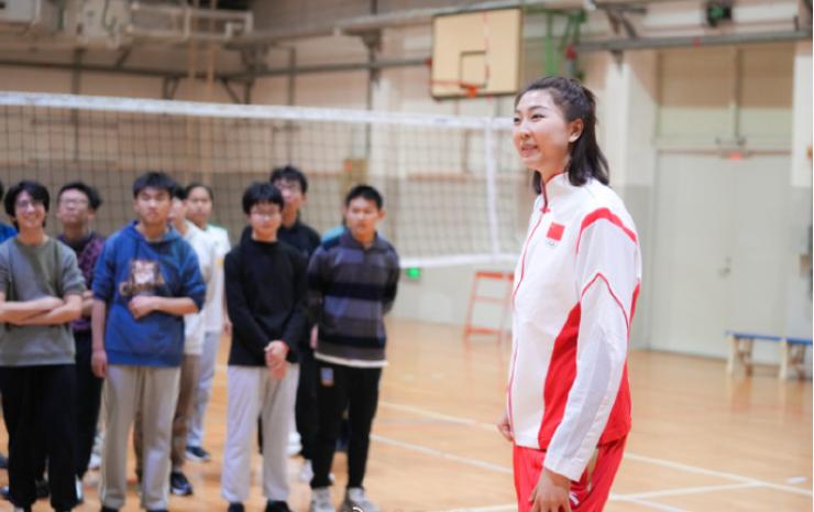 看到袁心玥入职南开大学，颇有感触！有点意外，但又似乎在意料之中！
袁心玥出生于1