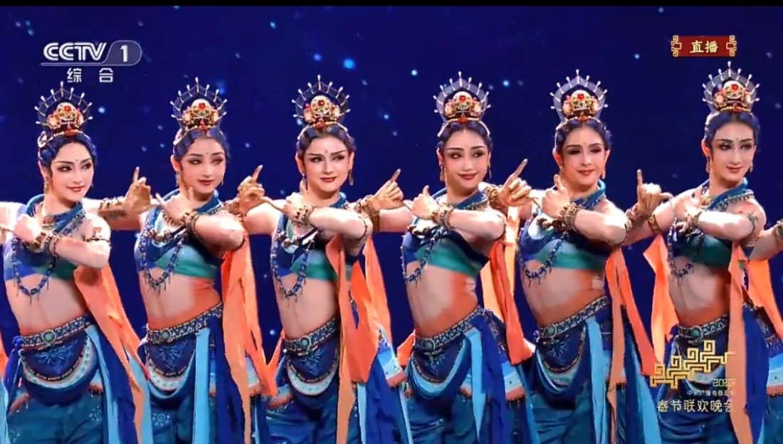 舞剧龟兹丝路古韵 这就是东方美学的极致浪漫吧！没有炫技的特效，仅凭舞者们的身姿就