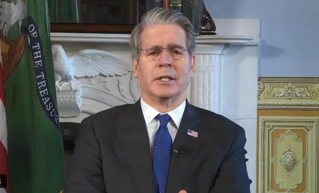 金价暴跌的原因找到了！美国对华出口大批黄金，难怪贸易逆差迅速收窄！

3月21日