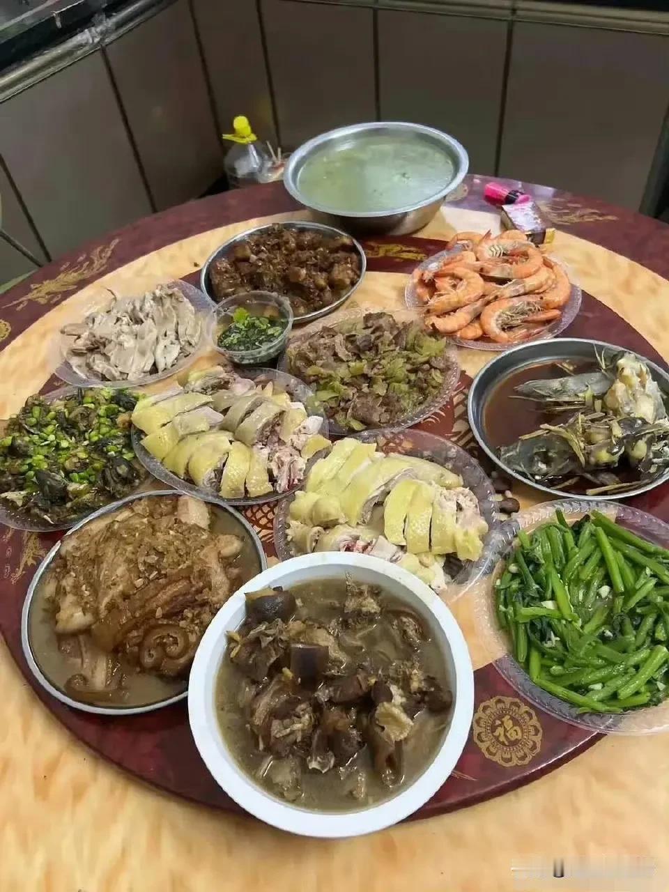 朋友请我吃家宴，这几个菜觉得怎样？