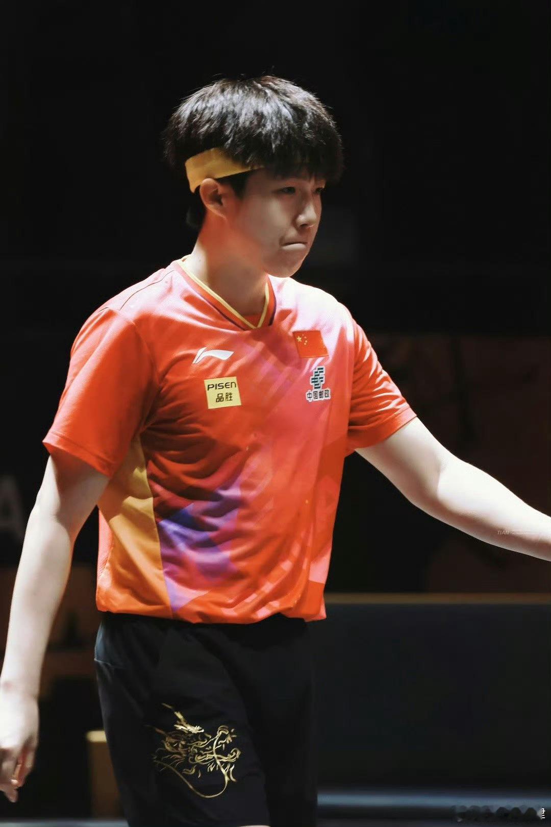 最强左手，世一的优秀，无需多言，调整状态，继续前行！ ​​​