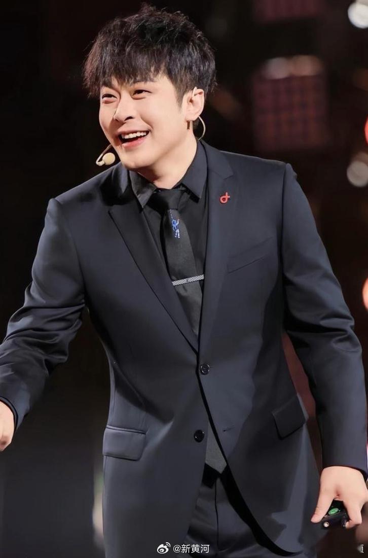 【辛巴实控的辛选供应链新增被执行人 ，执行标的3488元；4月曾因直播虚假宣传被