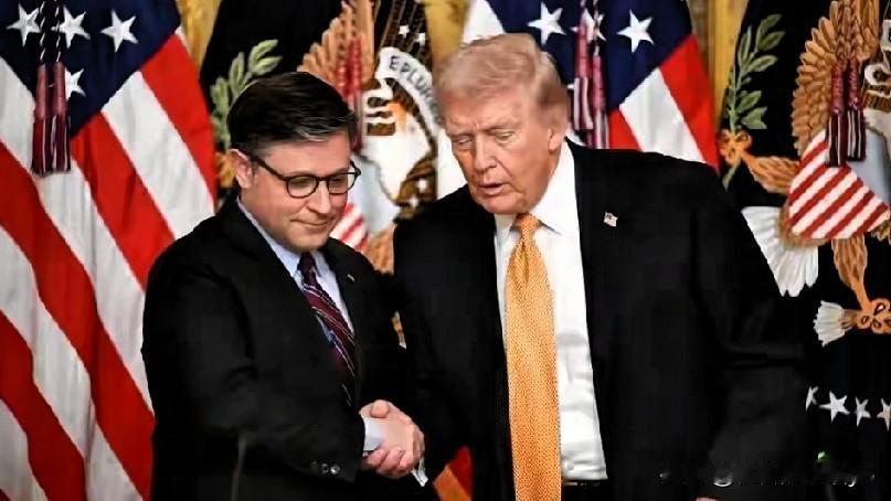 俗话说“屁从被窝臭，话糙理不糙”，美国国会围绕延长《外国情报监视法》一事，恰好印