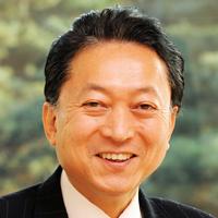 日本政坛这是要炸翻天了！前首相鸠山由纪夫今天公开炮轰现任首相高市早苗，顺带把整个