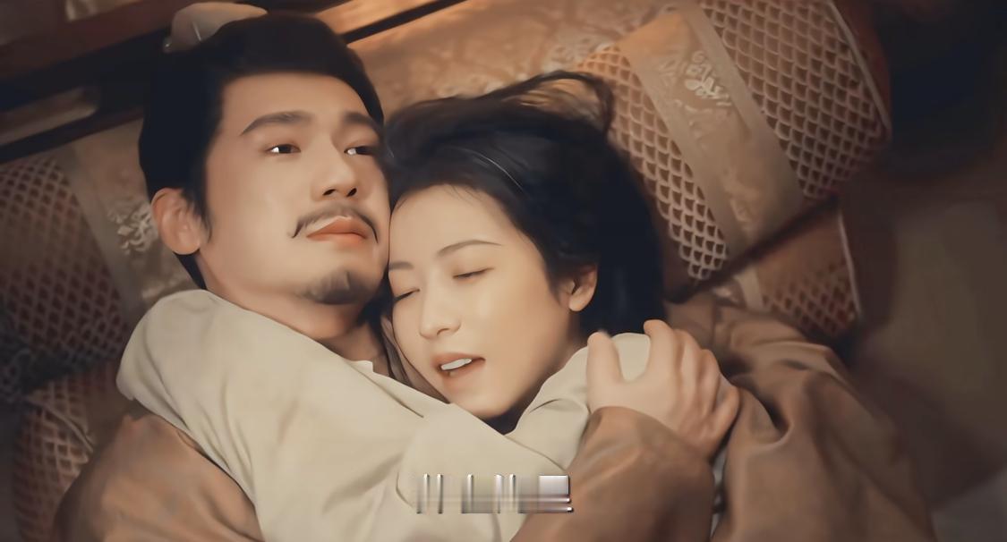 孙太真976年离世，钱弘俶978年纳土归宋。皇妃塔建于977年。

孙太真活着的