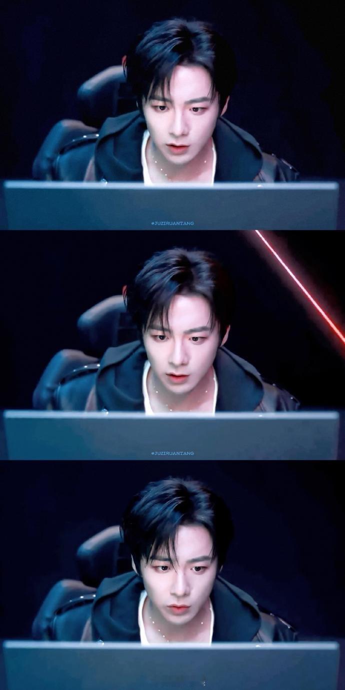 原来 3C 数码能让电玩体验如此惊艳！和刘宇宁一起闯进电玩宇宙，感受纤巧机身里的