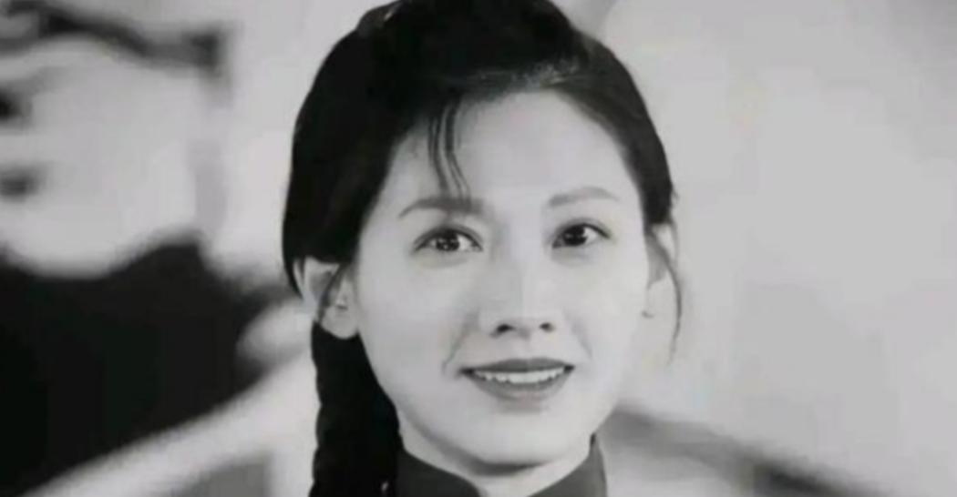 1978年，女知青李亚茹返城前夜，她颤抖地对丈夫说：“今晚，我们做最后一次夫妻吧