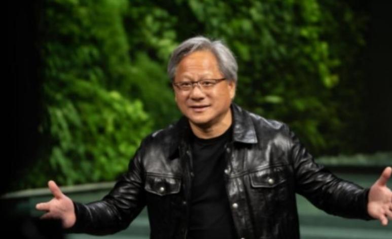 迟迟等不到中方审批，英伟达输了个精光！说白了，特朗普和黄仁勋认为，只要他们放开H