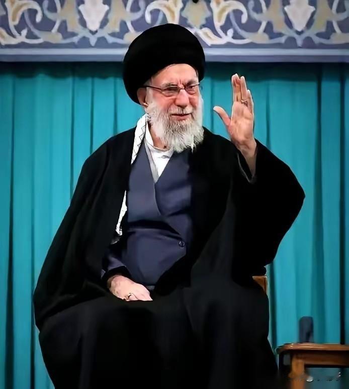 2026年3月，美国联合以色列对伊朗发动了大规模空袭。战火烧到了德黑兰。伊朗没跪