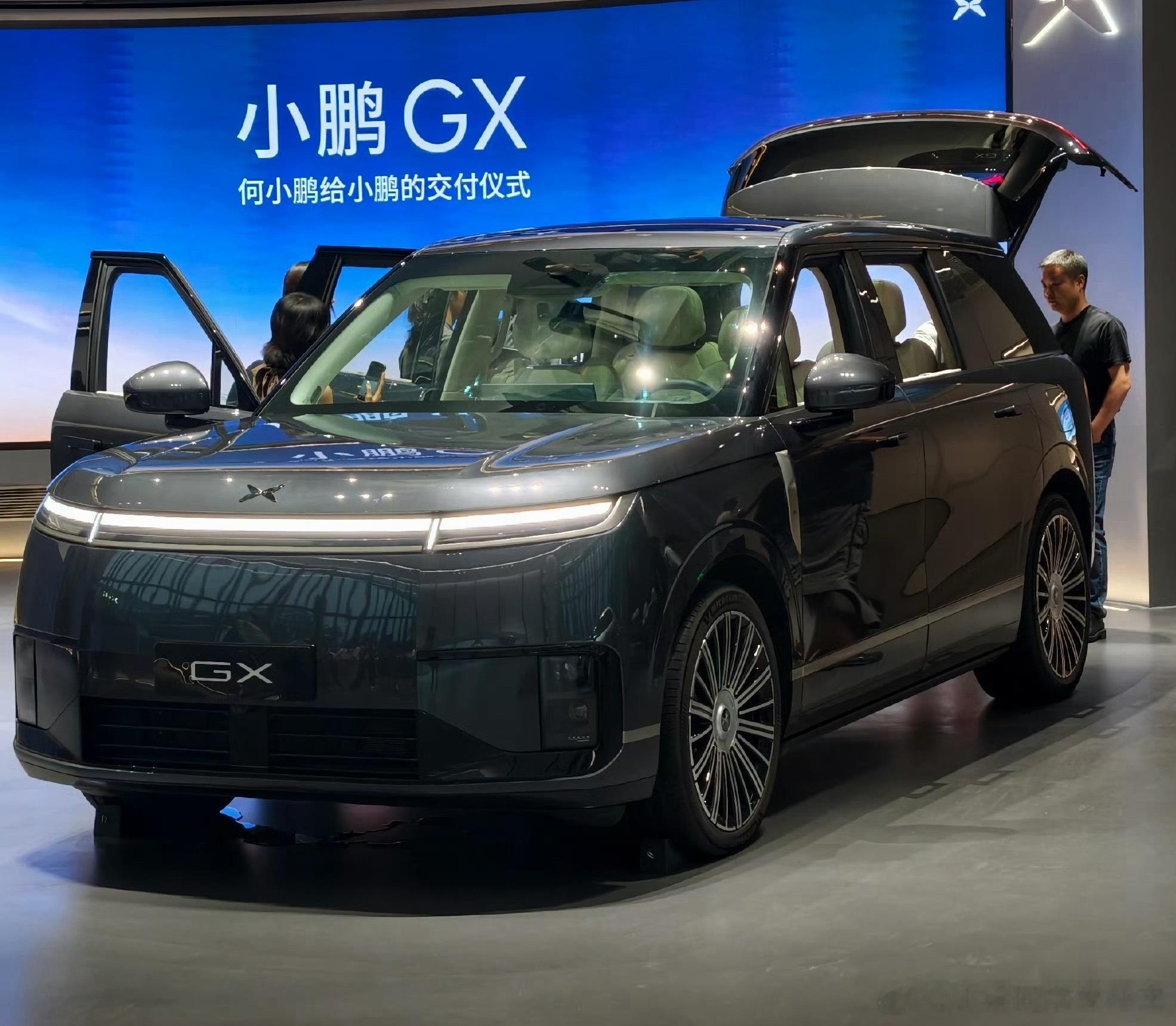 小鹏给小鹏交付小鹏那理想岂不是可以这样“理想给李湘交付理想”，不过按照目前来看，