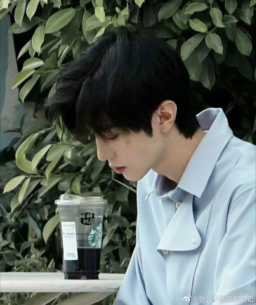 陈哲远骨折是自己洗澡摔的 大侦探11大侦探陈哲远骨折原因也太离谱了，居然是洗澡摔