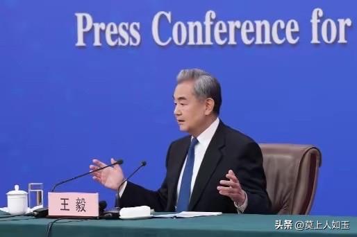 伊朗放心了，中国表态

3月8日，中国外交部长王毅在回答关于伊朗局势的提问时，明