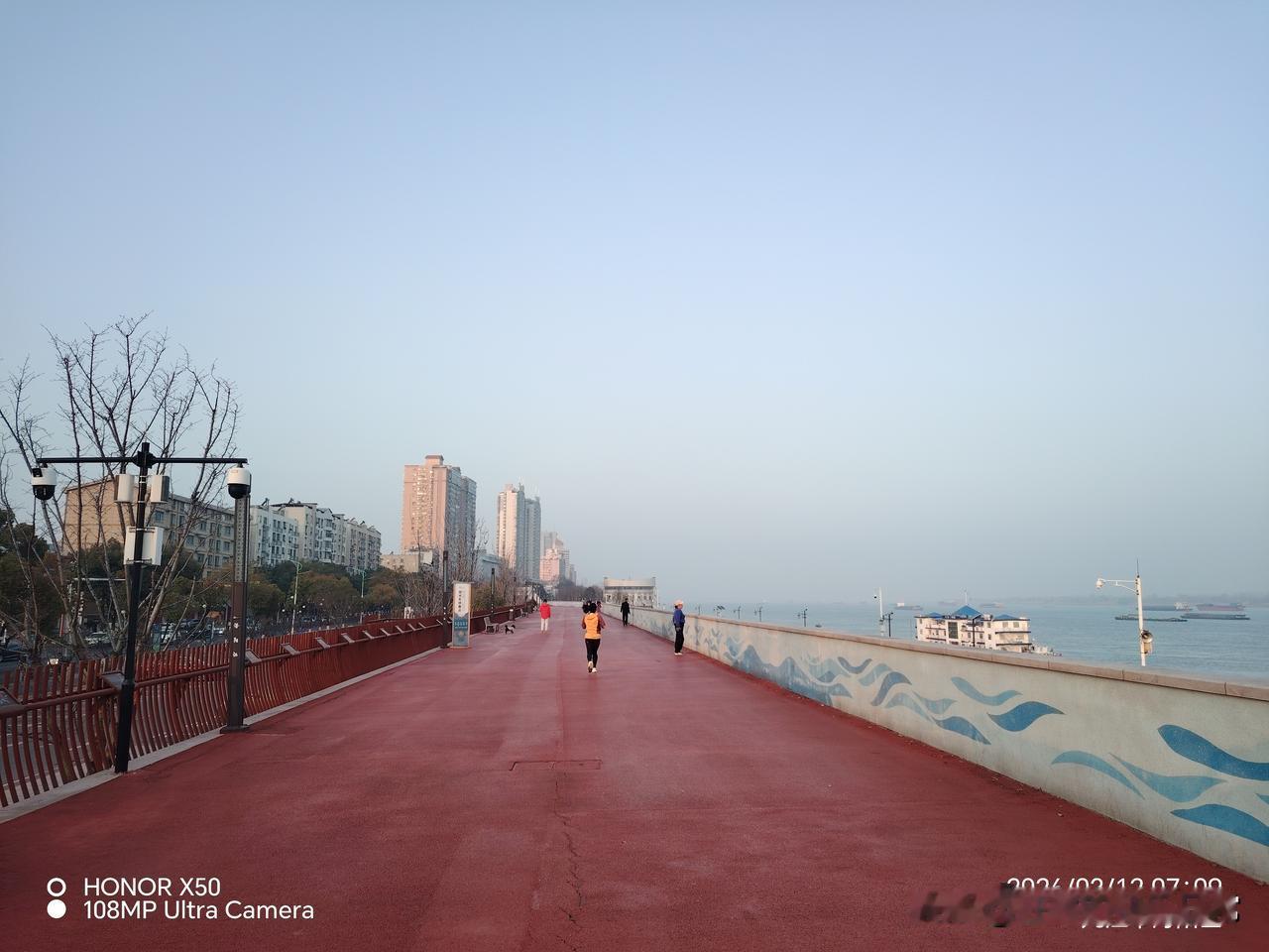 未来三周油价真会飙升吗不会飙升，但会升