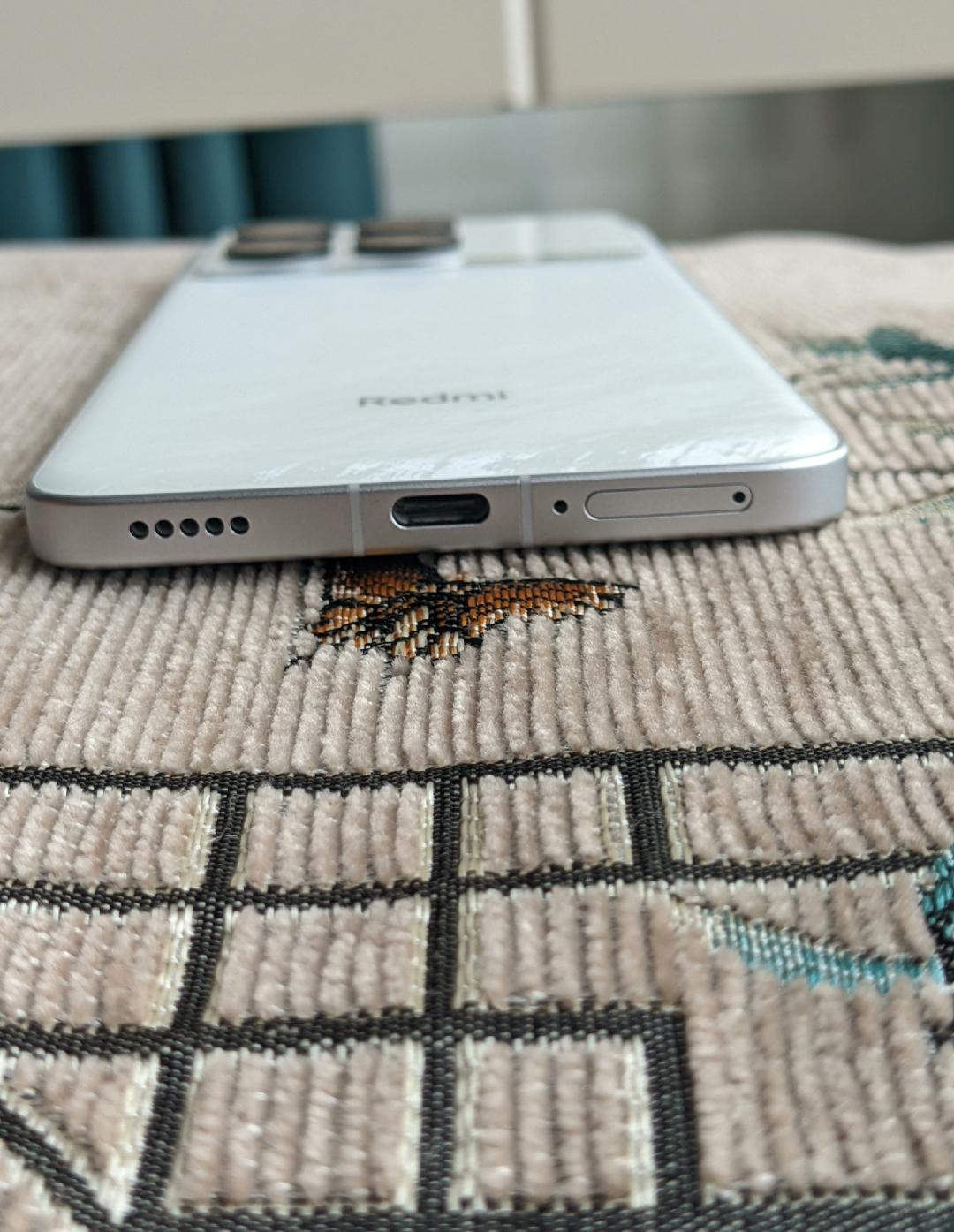 2499入手的Redmi K70
用了85天
扪心自问，摸着良心说几句实话。
质