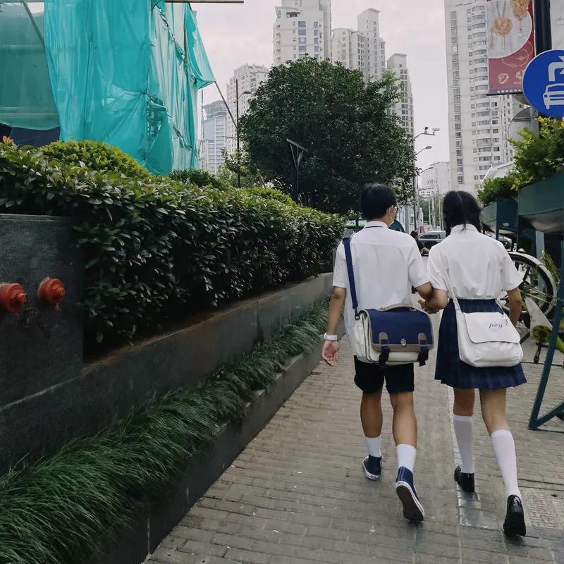 这不仅是因为我们产品价格便宜，主要还是因为在价格便宜的同时还质量不错。
所以，哪