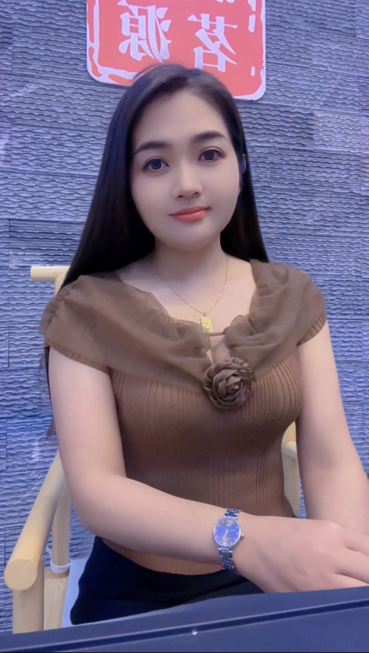 路要自己走，钱要自己赚，安全感要自己给！