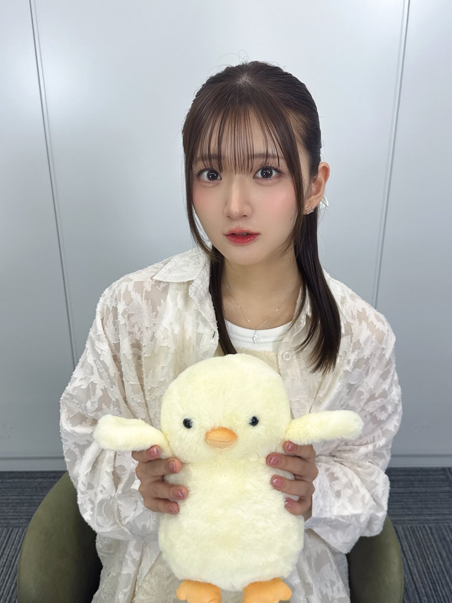 山根绮